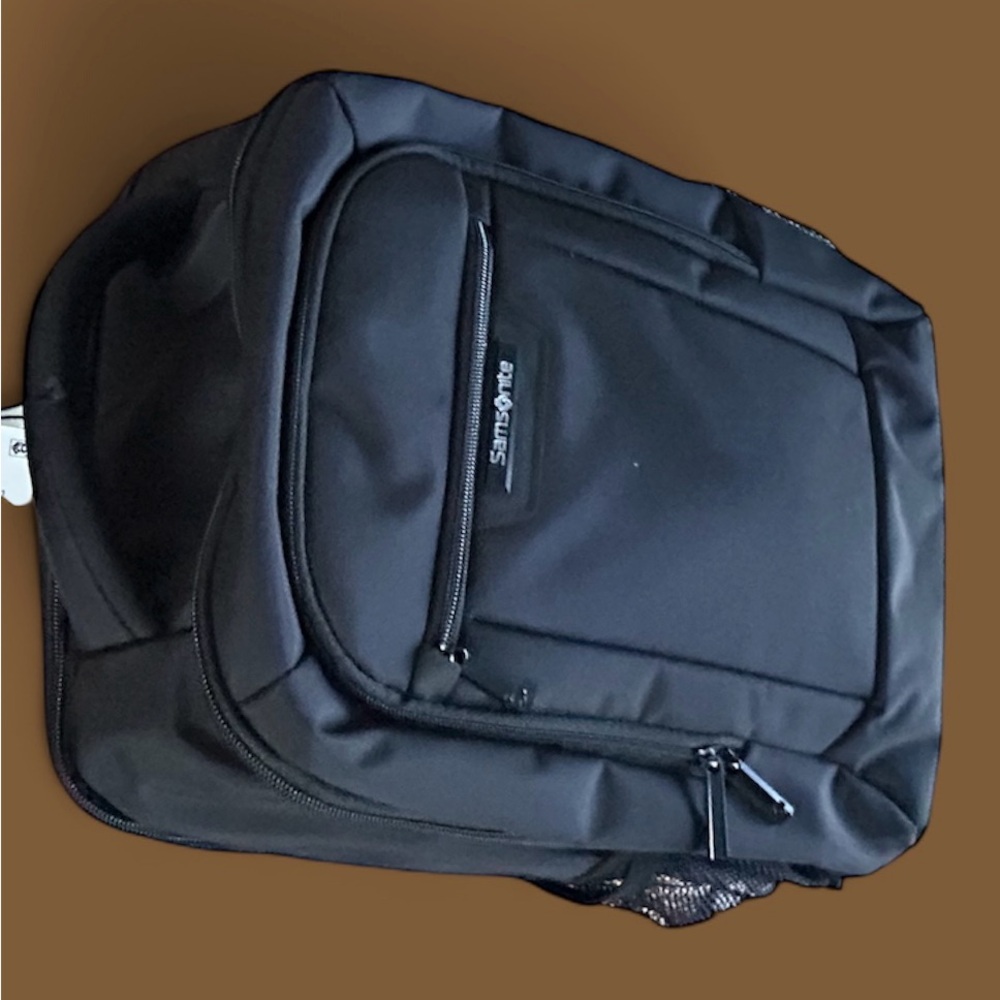 NWT Samsonite Classic Business Everyday Backpack, Black, 17”X 11.3” X 7.3” - Picture 6 of 11